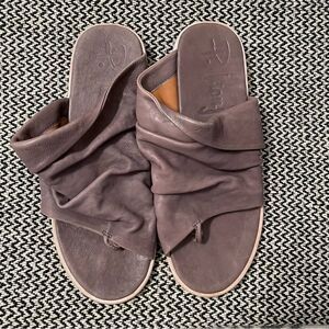 P. Monjo Grayish-Purple Leather Slouch Thong Sandal Sz-39